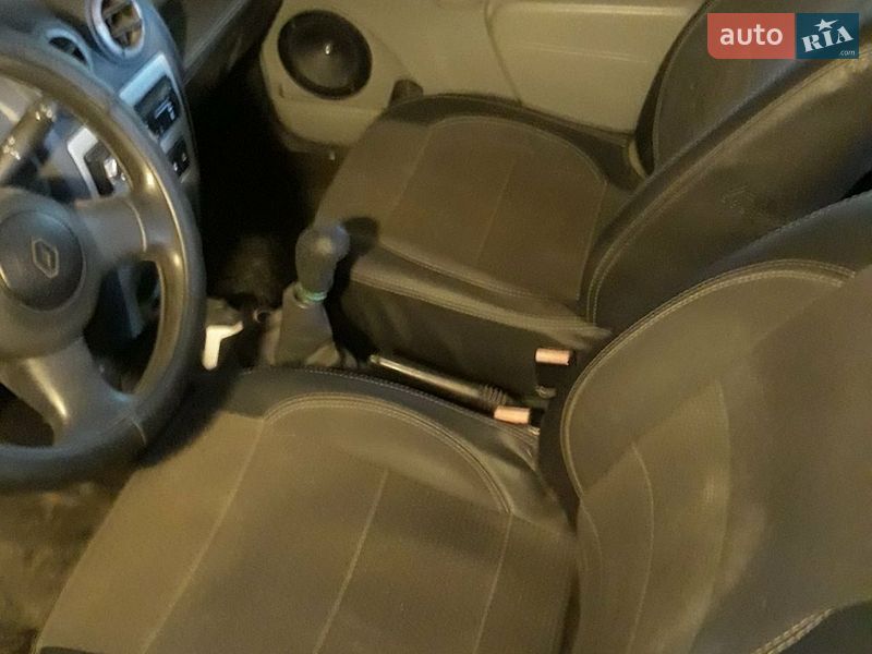 Универсал Renault Logan 2009 в Кривом Роге