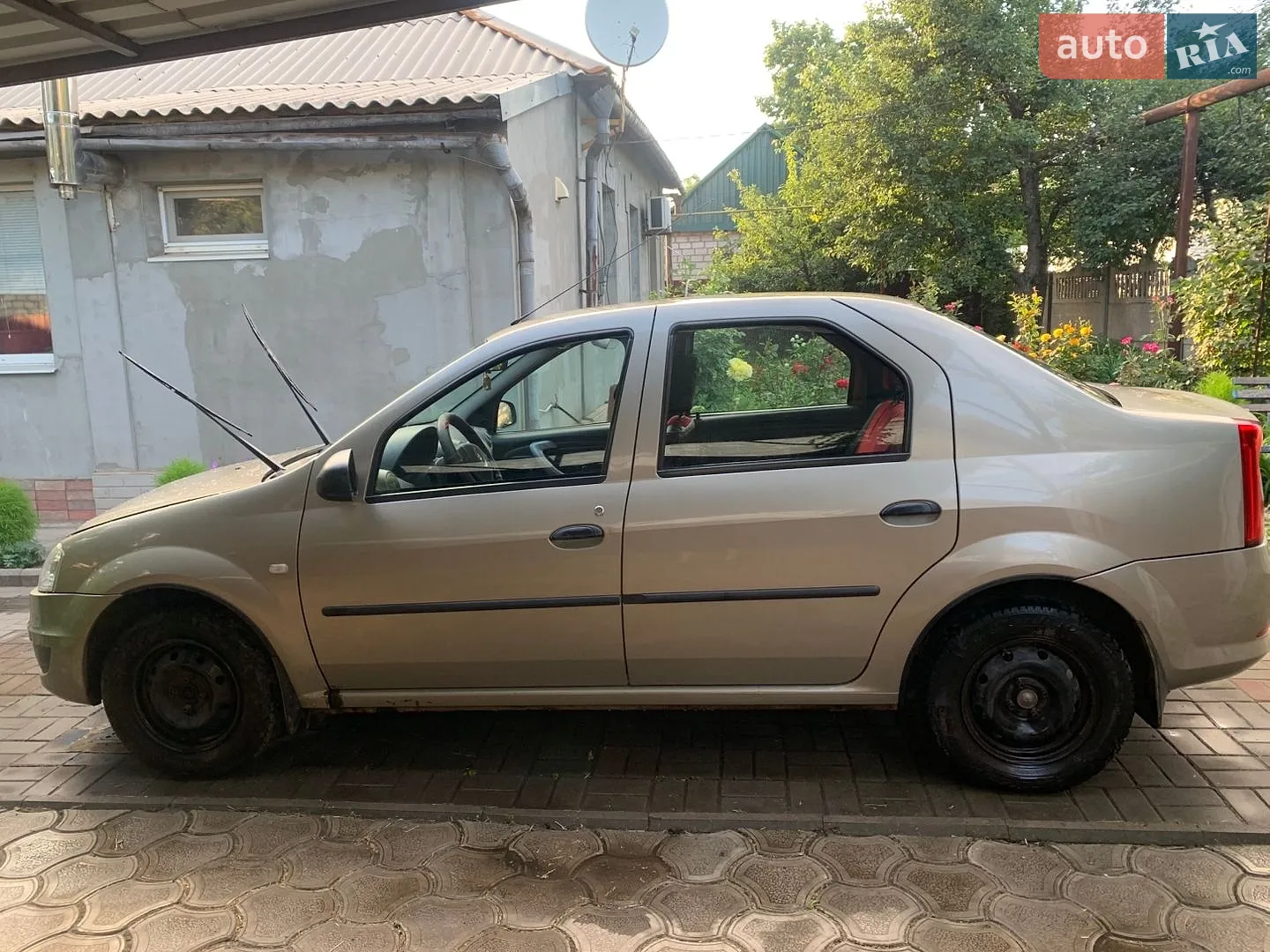 2011 Renault Logan - мініатюра 5