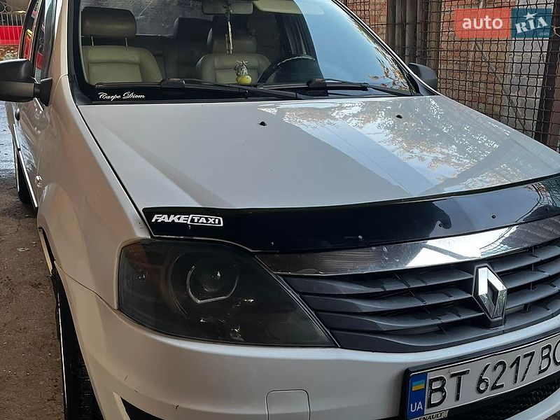 Renault Logan 2010 Renault Logan 2010