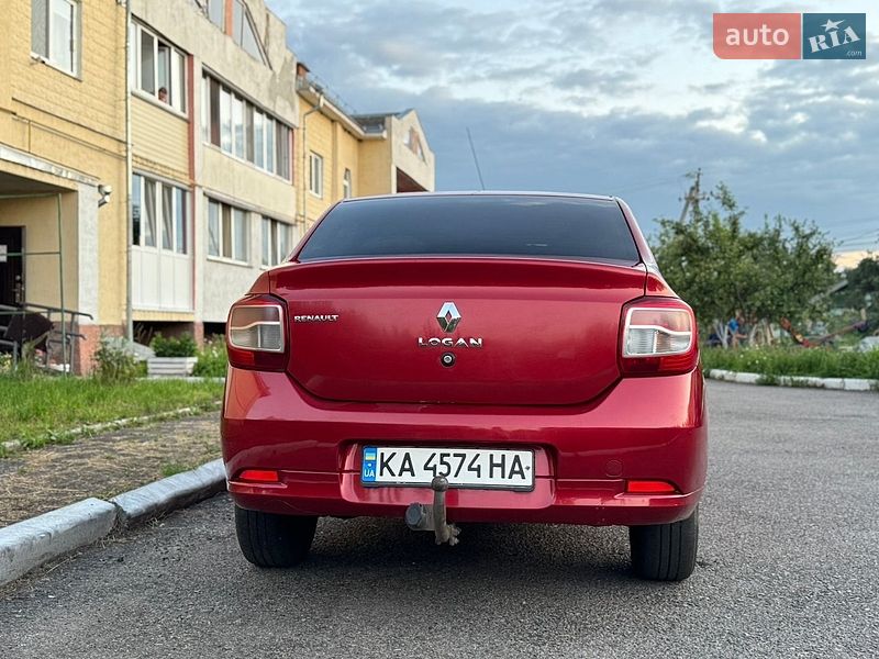 Седан Renault Logan 2013 в Києві