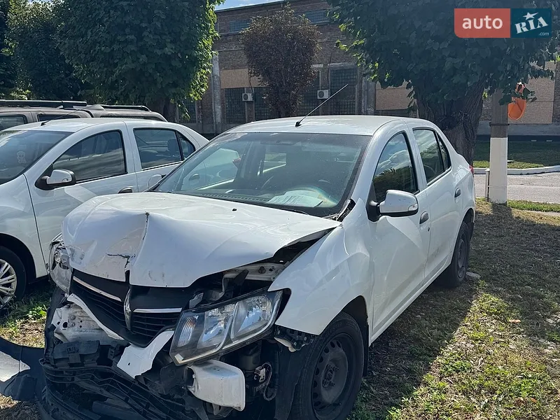 Renault Logan 2016