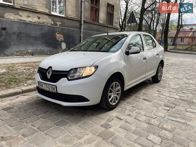 Renault Logan 2013
