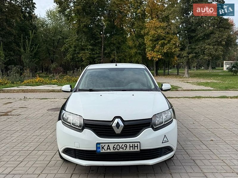 Renault Logan 2016