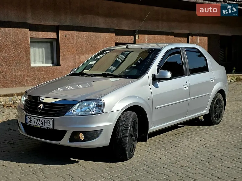 Renault Logan 2011