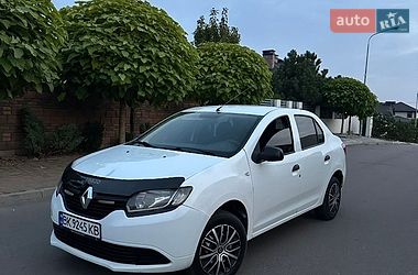 Седан Renault Logan 2014 в Ровно