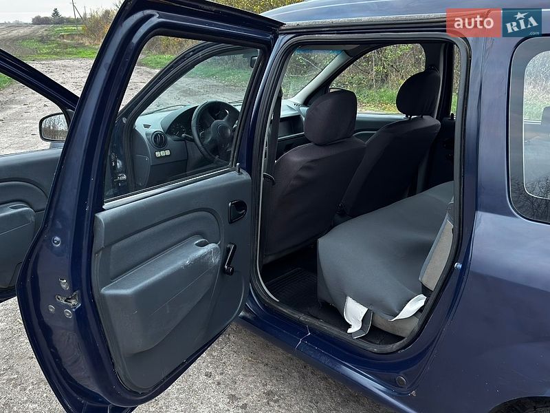 Универсал Renault Logan 2010 в Житомире