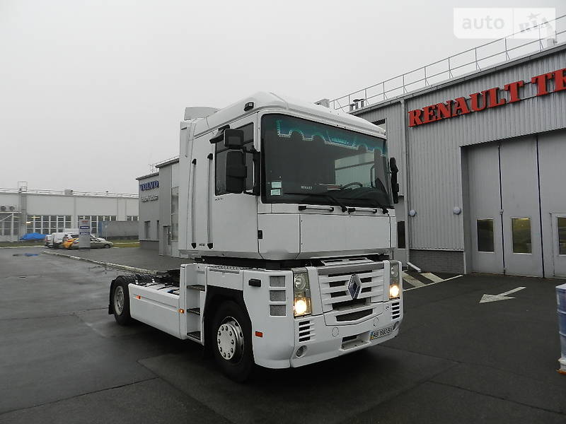 Тягач Renault Magnum 2007 в Киеве