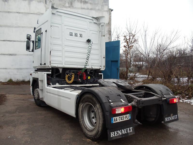 Тягач Renault Magnum 2010 в Полтаві
