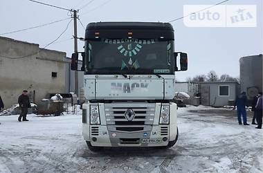 Тягач Renault Magnum 2004 в Оратове