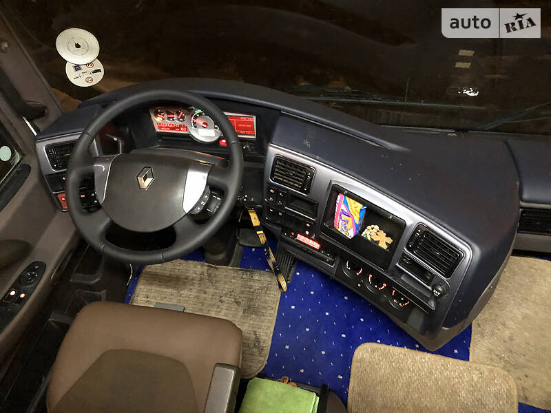 Тентованый Renault Magnum 2007 в Киеве