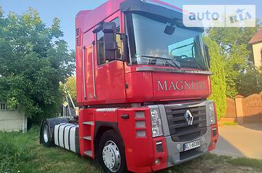 Тягач Renault Magnum 2012 в Луцке