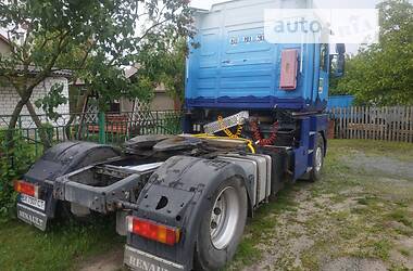 Тягач Renault Magnum 2004 в 
