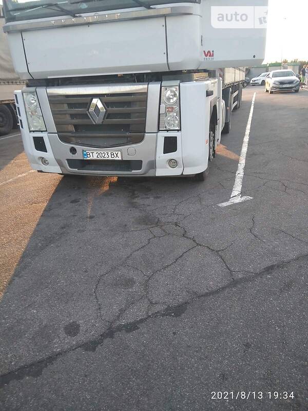 Renault Magnum