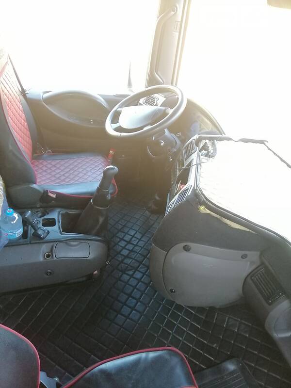 Тентованый Renault Magnum 2003 в Днепре