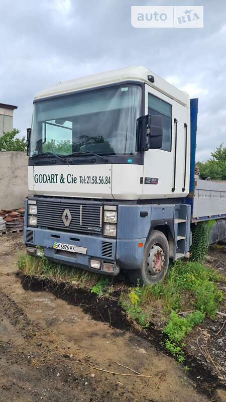 Тентованый Renault Magnum 1997 в Ровно