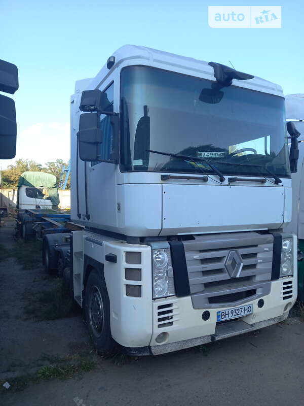 Контейнеровоз Renault Magnum 2008 в Одесі