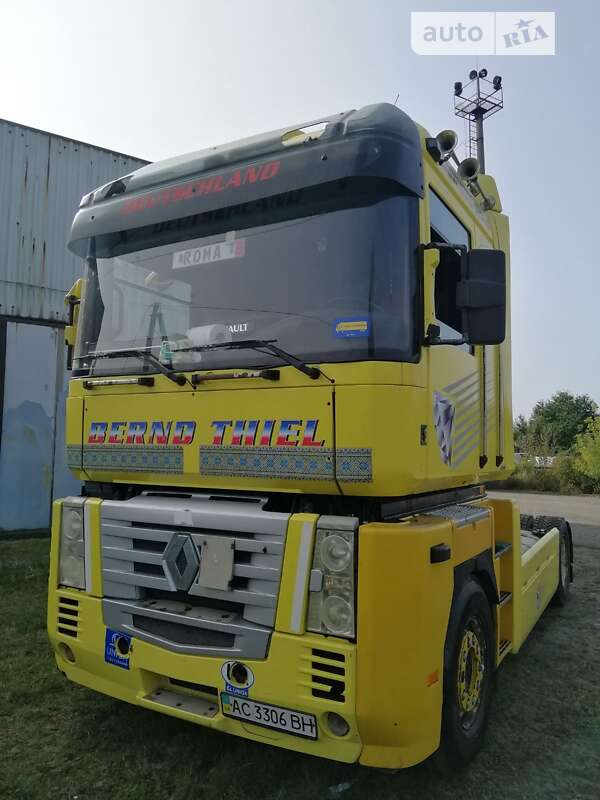 Тягач Renault Magnum 2005 в Рожище