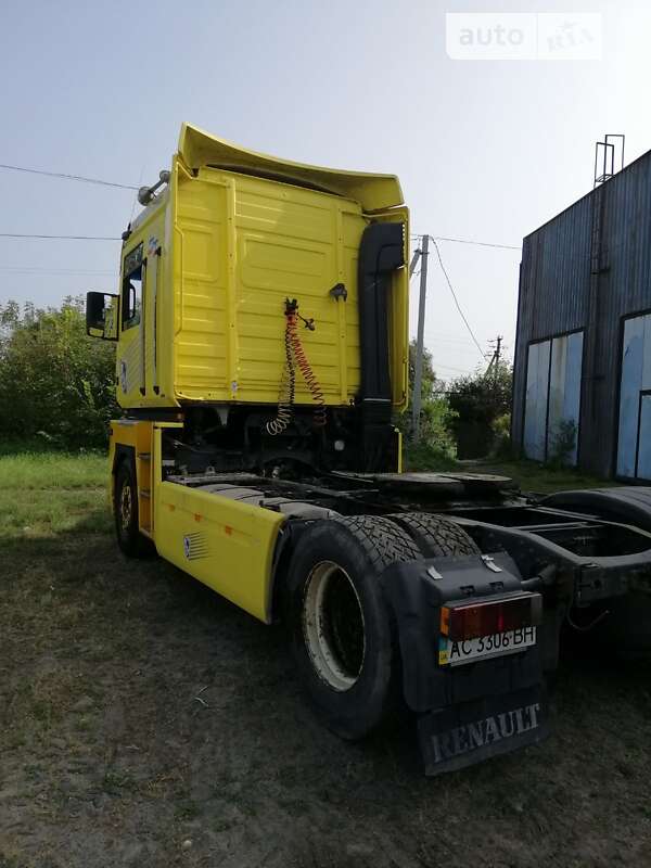 Тягач Renault Magnum 2005 в Рожище