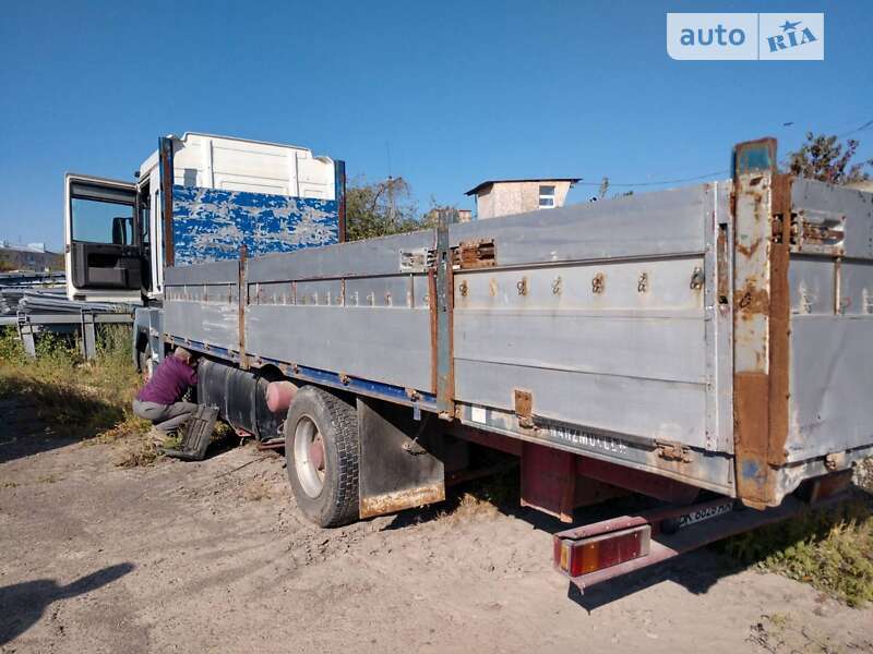 Тентованый Renault Magnum 1997 в Ровно