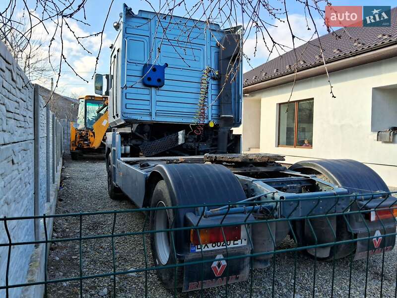 Тягач Renault Magnum 2002 в Каменец-Подольском