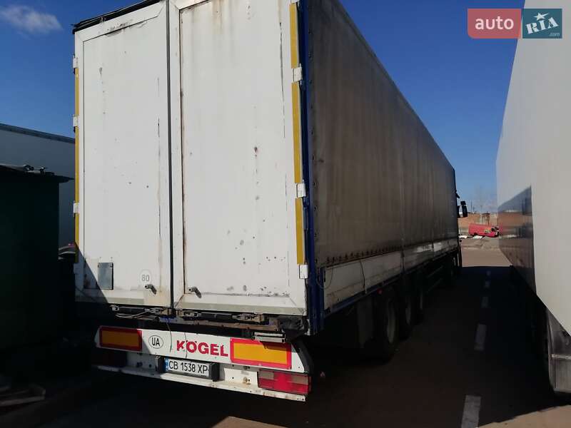 Тягач Renault Magnum 2003 в Чернигове