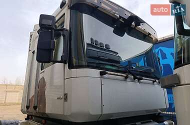 Тягач Renault Magnum 2007 в 