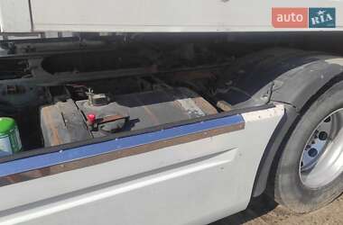 Тягач Renault Magnum 2005 в 