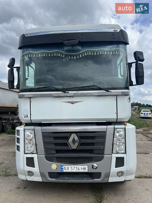 Зерновоз Renault Magnum 2010 в Харкові