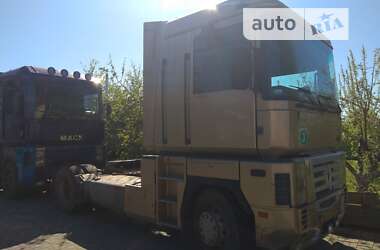 Тягач Renault Magnum 2003 в 