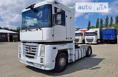 Тягач Renault Magnum 2008 в Черкасах