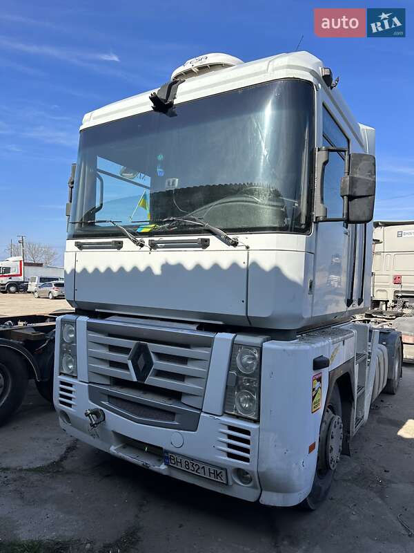 Тягач Renault Magnum 2007 в Одессе