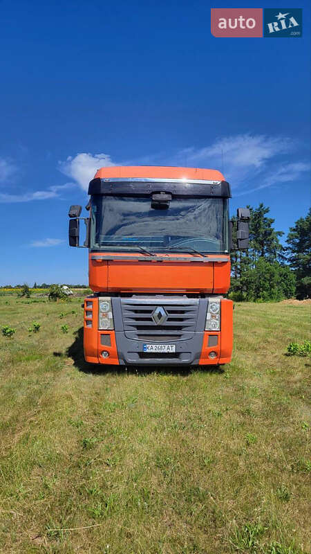 Тягач Renault Magnum 2010 в Киеве