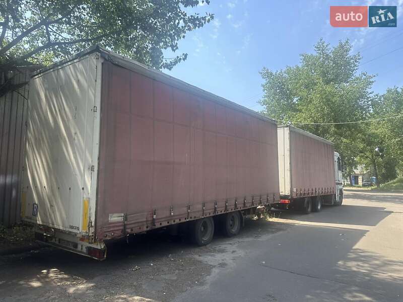 Грузовой фургон Renault Magnum 2003 в Киеве