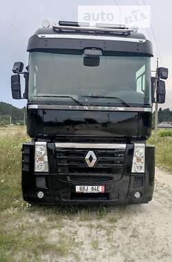 Тягач Renault Magnum 2012 в Львове