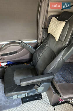 Тягач Renault Magnum 2008 в 