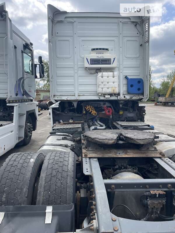 Тягач Renault Magnum 2010 в Киеве