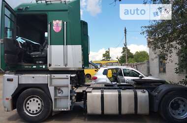 Тягач Renault Magnum 2006 в 