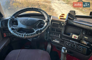 Тягач Renault Magnum 2001 в 