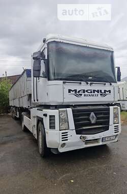 Тягач Renault Magnum 2005 в Еланце