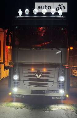Тягач Renault Magnum 2005 в 