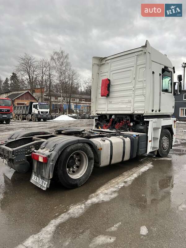 Тягач Renault Magnum 2008 в Надвірній