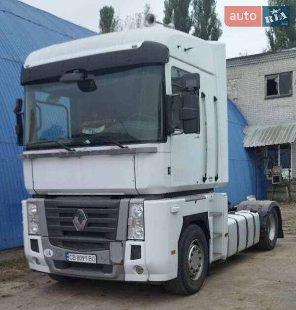 Тягач Renault Magnum 2011 в Чернигове