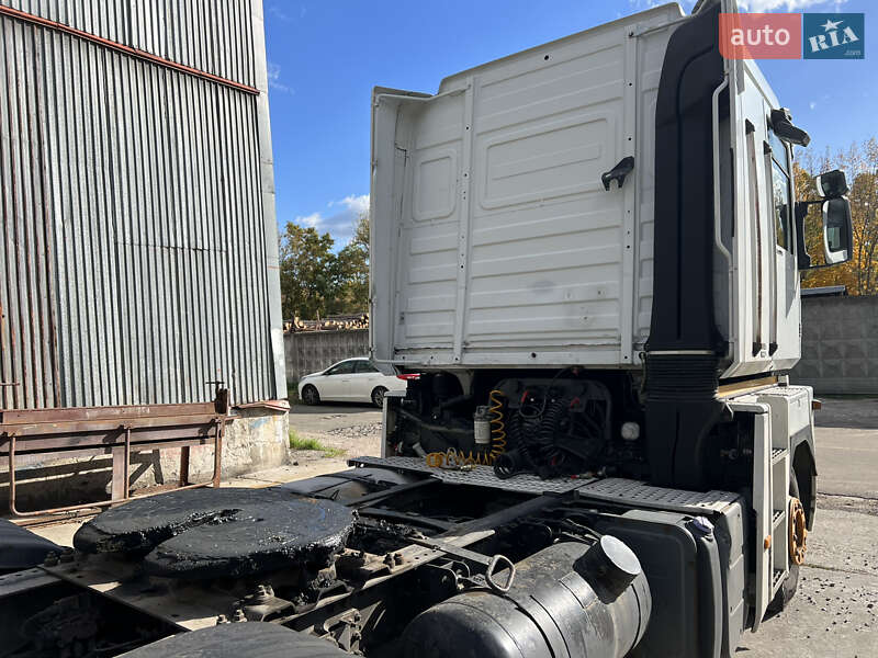 Тягач Renault Magnum 2008 в Киеве фото 6 Тягач Renault Magnum 2008 в Киеве