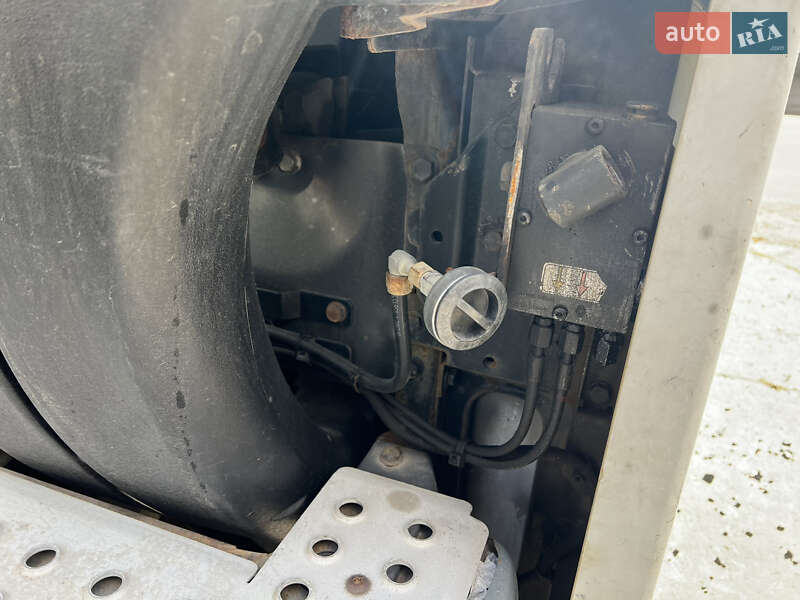 Тягач Renault Magnum 2008 в Киеве фото 13 Тягач Renault Magnum 2008 в Киеве