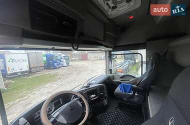 Тягач Renault Magnum 2010 в 