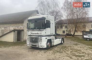 Тягач Renault Magnum 2010 в 
