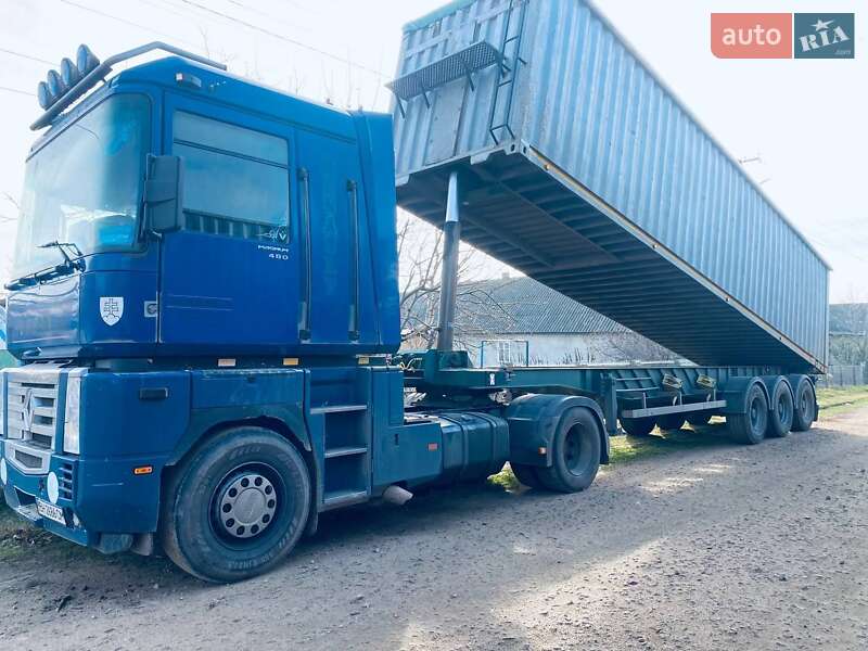 Самосвал Renault Magnum 2004 в 