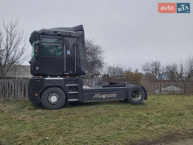 Тягач Renault Magnum 2006 в Вінниці