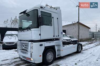 Тягач Renault Magnum 2007 в Хусте