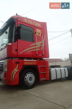 Тягач Renault Magnum 2012 в 